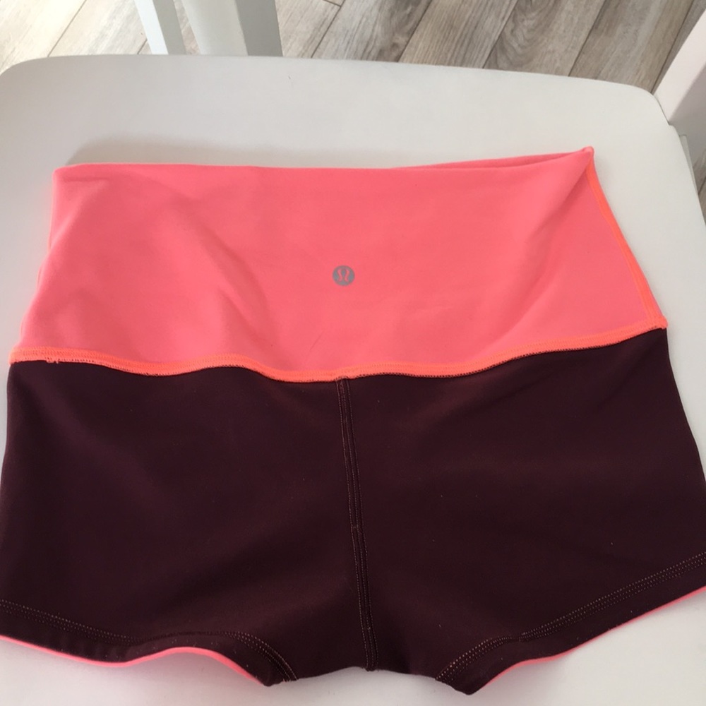 Lululemon bootie shorts size 6